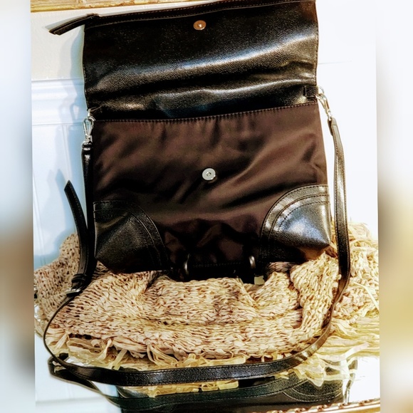 NWOT Simply Vera Vera Wang Aurora Fold-Over Purse - Picture 3 of 3